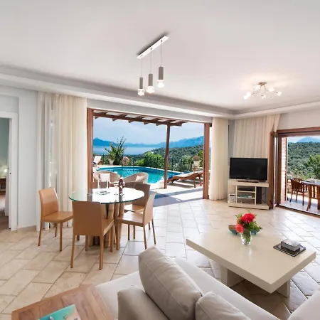 Villa Andromeda By Vintage Travel